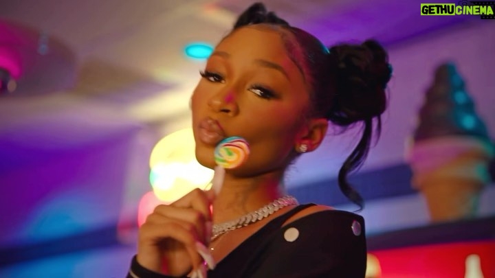 Alaya High Instagram - “I Ate” feat @realericabanks song and Video out NOW‼️