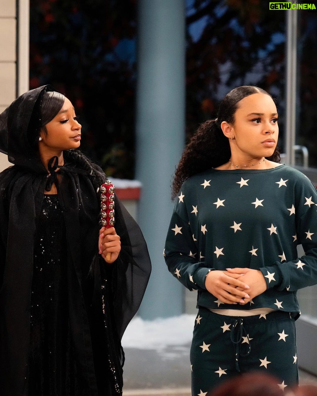 Alaya High Instagram - New #ThatGirlLayLay #Christmas episode TONIGHT, WEDNESDAY, DECEMBER 20th at SPECIAL TIME 8PM after #YoungDylan and #NFLSlimeTime on @Nickelodeon!