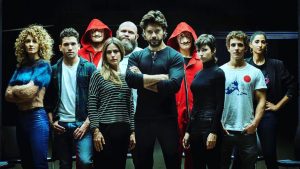 Alba Flores Instagram - Empapelaos! #LCDP @lacasadepapel
