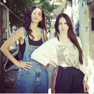 Alba Flores Instagram - Las flores de mi pecho, todas para ti @malarodriguez 
#gitanas #visavisenfox