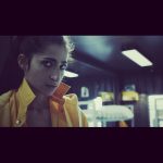 Alba Flores Instagram - #suspiciousminds Esta noche a las 22:20 #visavisenfox #visavis