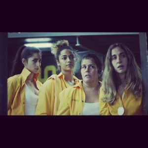 Alba Flores Instagram - #wearefamilyigotallmysisterswithme 
Esta noche a las 22:20 #visavisenfox  #visavis