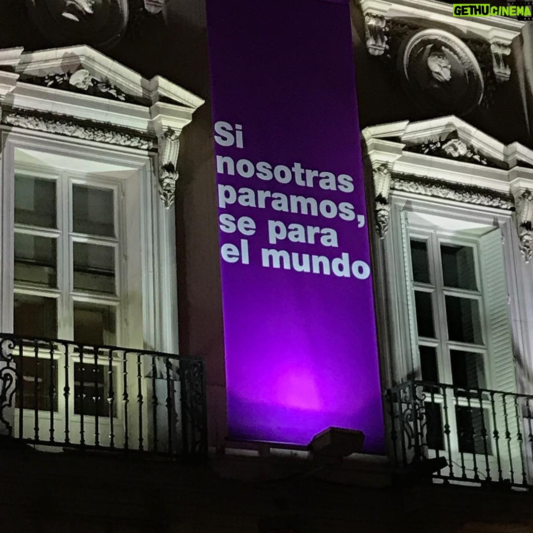 Alba Flores Instagram - Stop in the name of love 💜 Mañana Huelga! #8demarzo