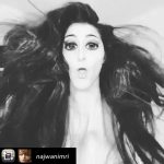Alba Flores Instagram - Las cosas que hago por sacarle una sonrisa a @najwanimri #challenge