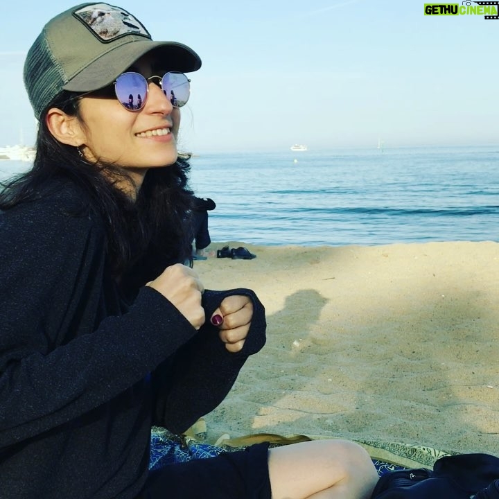 Alba Flores Instagram - Mini-vacaciones #victorydance