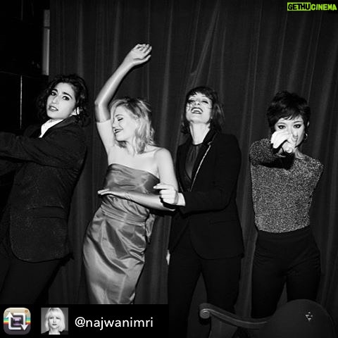 Alba Flores Instagram - #dracpack_madrid @teatrodelaluz.philips Desde el 29 de diciembre. Link en BIO. #royalrole #fernandosoto #teatro #madrid #nochevieja