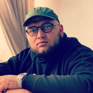 Albert Vasilyev Instagram - КЭРМАНЫЧЪ.