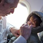 Alberto Fernández Instagram - Nuestro primer viaje solos, en esa complicidad infinita del padre y su hijo. Confieso que estaba preocupado: descansamos tanto en que las madres saben todo que temía no poder resolver algo. Pero tuvimos dos días extraordinarios que incluyó recibir el amor de quien inspiró tu nombre. A cada paso, pude disfrutar de tu sonrisa, tu dulzura y tu sopresa. A mi edad, volver a vivir la experiencia de tu mano en la mía que disfruté por primera vez con tu hermano hace ya casi treinta años, es un regalo de la vida que no puedo dejar de agradecer.