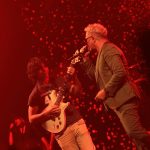 Alejandro Sanz Instagram - Hoy es el cumple de mi hijo, y era el de mi padre. Bendito acierto. Agradezco a la vida la fortuna de tener un hijo como tú. Respiras talento a cada paso que das. Una mezcla perfecta de valentía y bondad. No lo digo yo como padre. Lo demuestras tú como persona. Felices 21 Alex, vive tu vida al máximo volumen 🙏 te quiero @kydarii