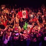 Alejandro Sanz Instagram - Mi suerte, un escenario. La magia, vuestro aplauso 🙏 #SANZenVivoUSA 🇺🇸🥷 Chicago