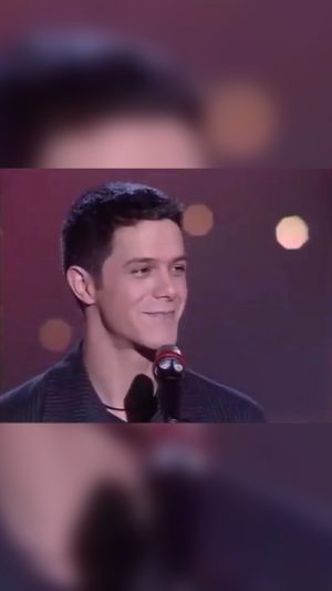 Alejandro Sanz Instagram - Rabiar de emoción. Sentimiento desbloqueado. 

🥷

#tbt