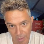 Alejandro Sanz Instagram - Somos retales tejidos por hilos de las miles de personas que van trenzando nuestra vida. Mi gratitud supera todos los límites. Paraguay, GRACIAS ❤️🥷 Asunción