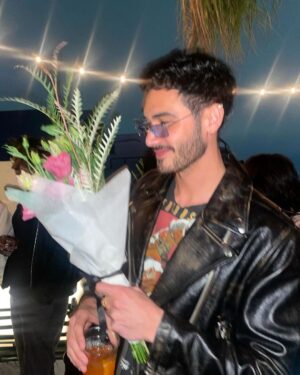 Alejandro Speitzer Instagram - De festejo 🎂
Soy acuario
