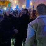 Alejandro Speitzer Instagram - Sin duda, una de las noches más bonitas a lo largo de mi carrera 🤍 GRACIAS Morelia por tan cálido recibimiento y por haber abrazado “Straight” en el marco del @ficm . Esta noche también es tuya @francomasini . Bravo equipo! Thanks @etro by @marcodevincenzo And my family @bulgari 📸 @mariocervanttes Morelia, Michoacán, México.