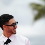 Alejandro Speitzer Instagram - Gracias @festivalmalaga por tan caluroso recibimiento, ha sido muy especial poder compartir con ustedes “Disco, Ibiza, Locomia”. Stylist - @victorblancostudio Grooming - @belencasado_ Málaga, Spain