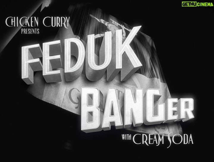 Aleksandr Gudkov Instagram - The first TikTok challenge! #banger #федук #кремсода 1 2 . 0 5 . 2 1 @fedukone @creamsodamusic Диджитал Лещ