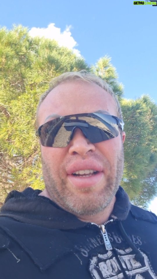Aleksandr Shpak Instagram - Молчание золото??? По мне так молчание это предательство и потворство происходящему. Вы можете быть со мной не согласны