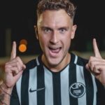 Aleksandr Tarasov Instagram - В эту пятницу пройдет матч открытия второго сезона MFL!🔥 Наш соперник очень серьезный, команда Соболева и Джикии! «Родина Медиа» готова показать отличную игру и начать это шоу!🔥 Ждем вас 16 сентября в 19:00 стадион «Луч»! #РодинаМедиа