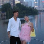 Aleksandr Tarasov Instagram - С днем рождения, моя принцесса! Все лично, на ушко, а фоточки для истории!❤️👑