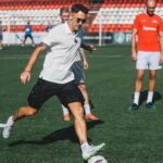 Aleksandr Tarasov Instagram - До старта второго сезона остается несколько недель, формируем команду, приглашаем медейных личностей!🤗 Из грядущих дел: - Продолжать просмотр игроков - Найти и определиться с тренером - Встретиться и определиться с информационным спонсором и с генеральным - Разработка формы - Выбрать дату под товарищеский матч с Броуками - Запустить новую рубрику на YouTube - Разблокировать инст команды #РодинаМедиа