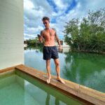 Aleksandr Tarasov Instagram - А какого Текилу выберешь ты?) 1 - в работе📱 2 - с ебанцой 🤪 3 - на релаксе 💆🏽‍♂️ Rosewood Mayakoba