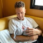 Aleksandr Tarasov Instagram - 03.03.23 +1 Tarasov 🤍👨‍🍼