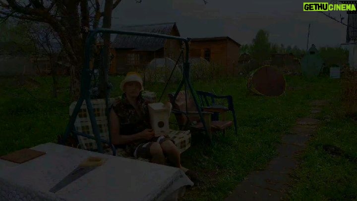 Aleksey Shcherbakov Instagram - Насущные Вопросы! С Семёном Багажниковичем Дачей! (Листай в право) #семёнбагажниковичдача