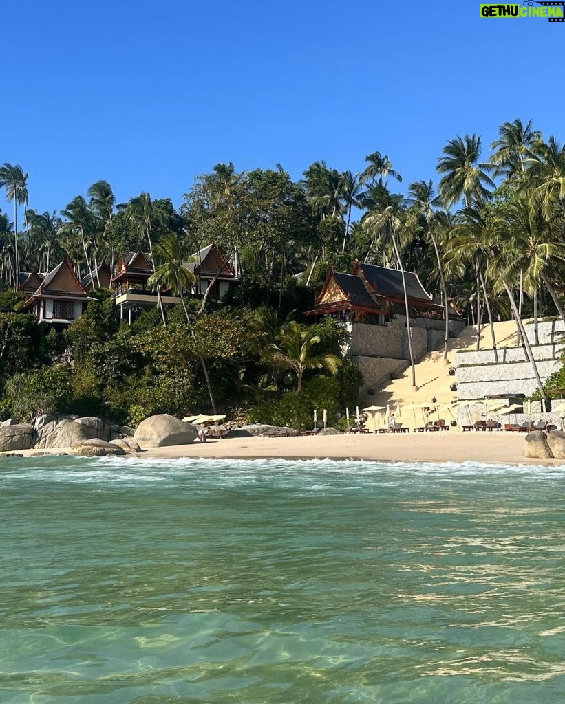 Alessandra Ambrosio Instagram - Paradise found 🤍🏝️🐚🌞 Phuket, Thailand