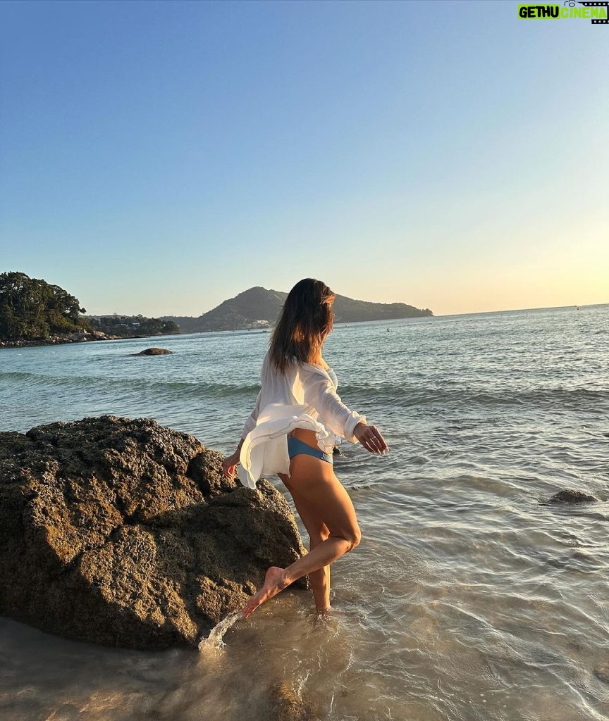 Alessandra Ambrosio Instagram - Paradise found 🤍🏝️🐚🌞 Phuket, Thailand