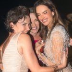 Alessandra Ambrosio Instagram - Bem-vindo 2️⃣0️⃣2️⃣4️⃣ 🌟🎊🩷🥂🧿 Ilha da Magia - Floripa