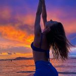 Alessandra Ambrosio Instagram - Cheers to closed chapters and hello to new beginnings! I’m choosing to welcome it all. 🌟🙌💫 . 📸 by @raulguterres Ilha da Magia - Floripa