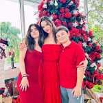 Alessandra Ambrosio Instagram - Have a holly jolly Christmas It’s the best time of the year… 🎄🌟🎅💫 Erechim, Rio Grande Do Sul, Brasil