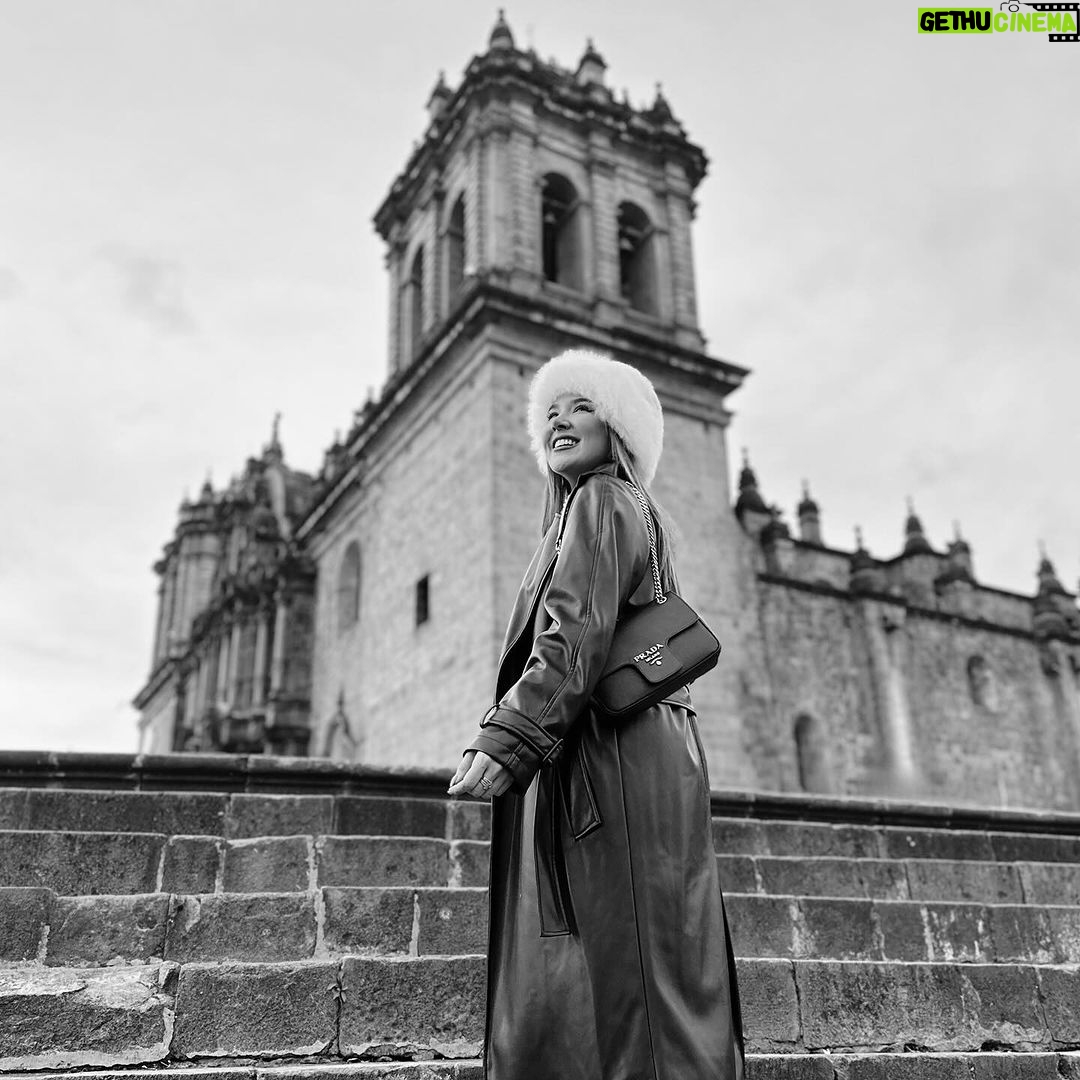 Alessandra Fuller Instagram - Perú 🤍 Cusco