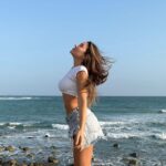 Alessandra Fuller Instagram – NO FALTA NADAAA 🤩 Nos vemos en nuestro primer Closet Saleeeee 💘💘💘 Este domingo 3 de Set de 9:30 am a 4:00 pm en El Hotel Costa del Sol (Salaverry) QUEEE EMOCIÓN!! Prepárense para lo que se viene 🤩✨