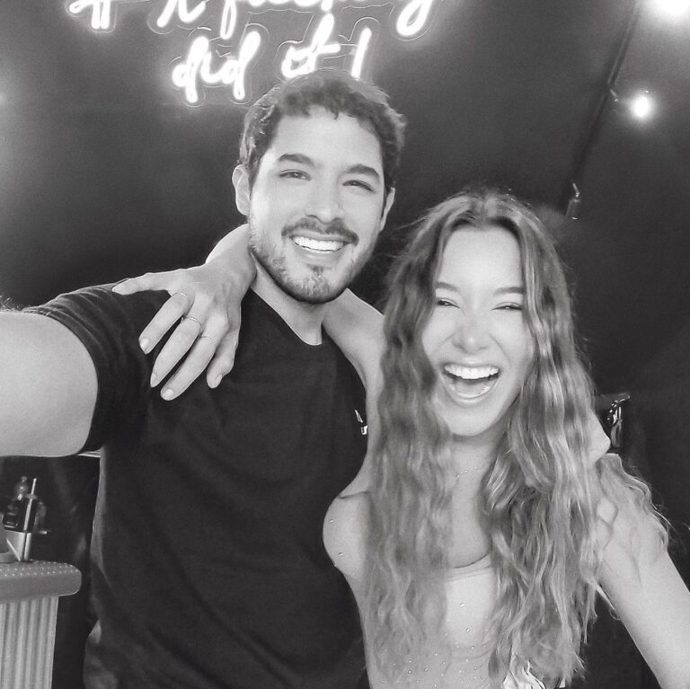 Alessandra Fuller Instagram - Feliz vidaaaaaaa amore!!!! Qué bonito es crecer y reír con tu mejor amigo 🥹 Te amo para siempre @andresvilchezzz ❤️ Lima, Perú