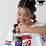 Alessandra Fuller Instagram – 😱 ¿Quieres ganar un polo increíble? 🎉 Solo deja un comentario donde cuentas cómo le das un giro a lo que comes, comparte este post en tu historia etiquetando  a @pepsiperu y ya estás participando de nuestro sorteo.
*T&C en el link en bio de Pepsi Perú
#publicidad