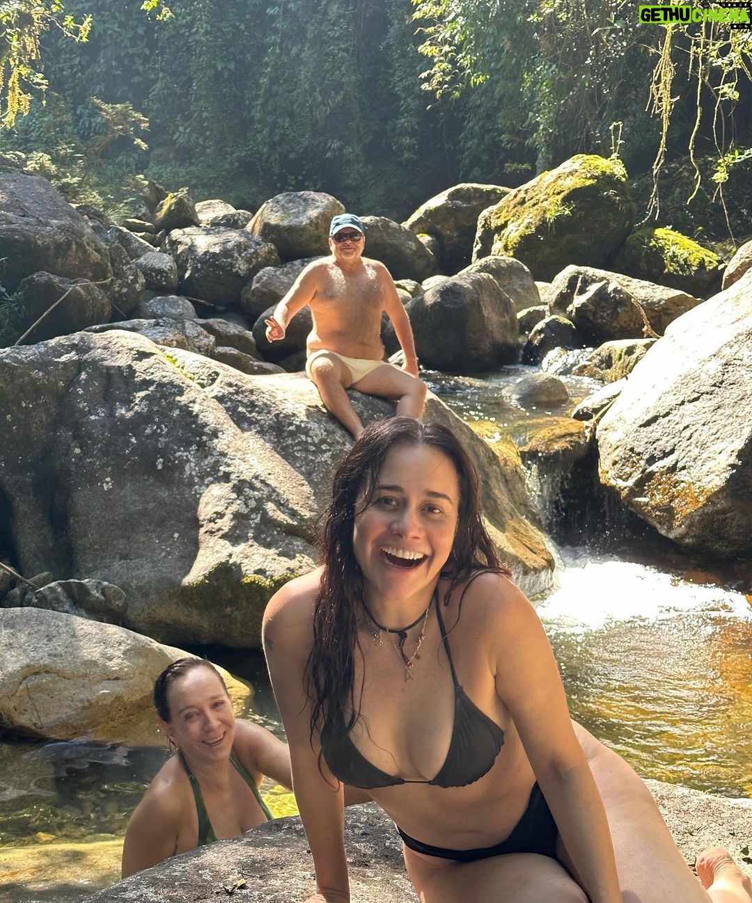 Alessandra Negrini Instagram - Sábado de luz.