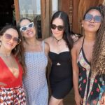 Alessandra Negrini Instagram - Nossa road trip chega ao fim! Só posso dizer uma coisa: foi lindo! Meninas do Brasil, isso é pra vcs: viagem com suas amigas! Não esperem muito tempo! Deem seu jeito , arrumem as malas e tchau! É tão importante esse carinho! @aurea.maranhao @valdalinoartista @eelibarros Atins - Lençóis Maranhenses