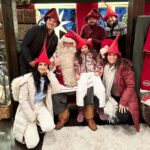 Alessandra Rosaldo Instagram - ¡Feliz Navidad! Merry Christmas! 🎄🎁 🎅🏼🌟♥️✨❇️ Rovaniemi, Finland