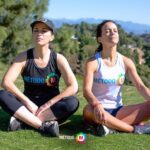 Alessandra Rosaldo Instagram - 🗓️21 días 👊🏻18 workouts 👯Cientos de participantes 🤣Montones de carcajadas 💦Galones de sudor 📲Miles de mensajes 🤓Infinito aprendizaje Perdimos la cuenta de cuántos burpees, push-ups, squats y planks hicimos en este intensivo pero no se nos va a olvidar lo bien que la pasamos y todo lo que aprendimos💪🏼 GRACIAS a todos los que participaron; les recordamos que #MassiceAction se quedará en la plataforma hasta el mes de junio para que regresen a sus clases favoritas o lo repitan🔁 Y si te quedaste con la ganas, todavía lo puedes comprar 🫶🏻🤩 Gracias @alexrosaldo por decirme a todo que sí y acompañarme en las clases más rudas🔥💪🏼 y a @gypsy.yogii y a @elsondeale por sumarse y complementar nuestro intensivo con su magia 😍 Damos las gracias y pedimos más por favor🙌🏻 Nos vemos en el mat🤜🏻🤛🏻