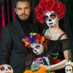 Alessandra Rosaldo Instagram - “Vivir al máximo es la mejor ofrenda que le podemos dar a los muertos”. ¡Feliz Día de los Muertos! 💀🇲🇽🌺🦴🕯️🪦♥️