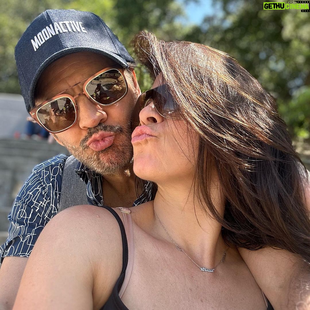 Alessandra Rosaldo - 190.3K Likes - ¡Feliz Cumpleaños a nuestro príncipe hermoso! Te amamos con toda el alma y todo el corazón @ederbez ♥️♥️♥️ Celebramos, bendecimos y agradecemos tu vida, somos muy afortunadas de tenerte. Que tu vida siga estando llena de luz y bendiciones, que siempre tengas salud y que tengamos infinidad de momentos de gozo y felicidad a tu lado. Happy Birthday!!! 🎉🎉🎉🎈🎈🎈🌈🌈🌈🎁🎁🎁✨✨✨♥️♥️♥️🎂🎂🎂🎊🎊🎊