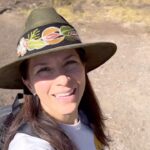 Alessandra Rosaldo Instagram - Queríamos iniciar el año haciendo algo diferente, así que fuimos en busca de la Mariposa Monarca y lo que presenciamos fue un espectáculo natural hermoso, ¡nos encantó! Hay varios santuarios que pueden visitar en Jalisco, en Michoacán y en el Edo de México, no duden en hacerlo, ¡es sencillamente espectacular!