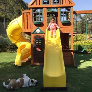 Alessandra Rosaldo Instagram - Fiona @fionaderbez 2012-2023