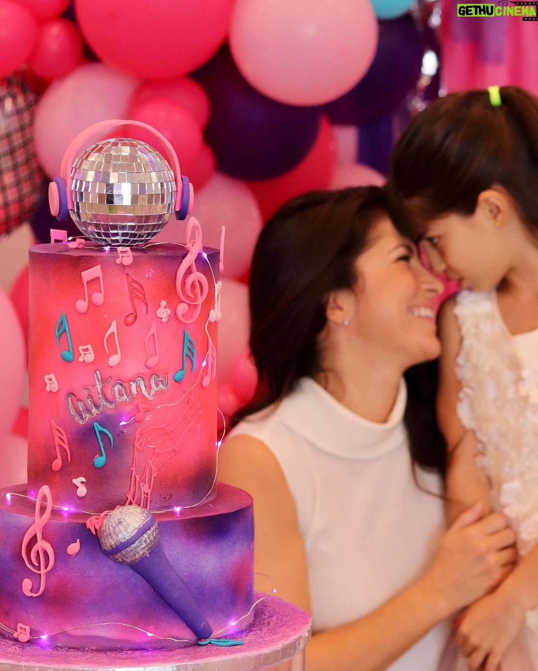 Alessandra Rosaldo - 534.8K Likes - ¡Feliz Cumpleaños Aitana! Hoy celebramos, bendecimos y agradecemos tu vida deseando que siempre esté iluminada y llena de bendiciones. Te amamos con toda el alma y con toda la fuerza de nuestros corazones ♥️♥️♥️ ¡Felices 9 años princesita hermosa! 🎉🎉🎉🎁🎁🎁🎈🎈🎈🌟🌟🌟💥💥💥🌈🌈🌈✨✨✨
Happy Birthday to the most amazing, joyful, adventurous, kind, fun, noble and beautiful girl in the world! You are the joy of my life and the most beautiful dream come true✨ I am in constant awe of your spirit, intelligence and strength. I am so proud of you and so deeply grateful and honored to be your mom. I love you beyond words. Happy Birthday Aitana! I♥️U
Gracias @projects_by_claudia por ayudarnos a organizar la fiesta perfecta de baile y karaoke para Aitana 🪩🎤💃🏻🎶