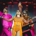 Alessandra Rosaldo Instagram - #aboutlastnight Anoche bailamos, cantamos y vibramos juntos celebrando el amor en todas sus formas y colores y no puedo sentirme mas afortunada de poder hacerlo además, a través de lo que más amo hacer. Gracias infinitas a la comunidad más maravillosa del mundo por su entrega y lealtad de tantos años, l@s AMAMOS!!! 💜🩵💚💛🧡❤️🌈🌈🌈🌈🌈🌈 #loveislove #pride #lovewins #happypride 📸 @elianfilm