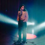 Alessia Cara Instagram - honoured to be part of the #feeloutloud campaign with 50 of my fellow Canadian artists to highlight the importance of youth mental health and talking to someone when you need it🧡🧡🧡 visit kidshelpphone.ca or text 686868 for support