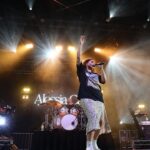 Alessia Cara Instagram - @calgarystampede what a joy to play for you!!!! wild. so many hats ❣️(pics by queenie: @livaita)
