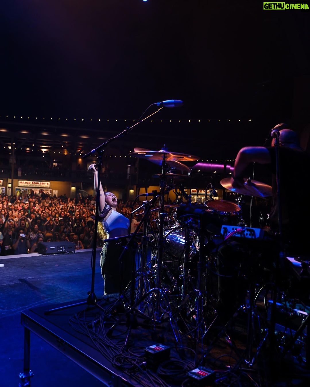 Alessia Cara Instagram - @summerfest Milwaukee thank you ❣️