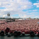 Alessia Cara Instagram - BUENOS AIRES 🇦🇷 I don’t have many words other than thank you and I will remember this forever. first time here and you welcomed us in the warmest, most incredible way. unreaaaaaaaaal. I’m from Brampton, Ontario what the hellll! wow. muchas muchas muchas gracias. cried lots. @lollapaloozaar